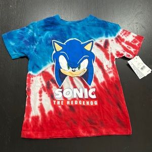 Sonic the hedgehog T-shirt